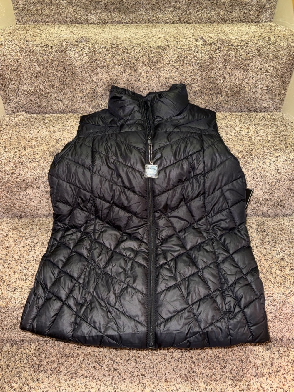 Big Chill Women's Chevron Quilted Puffer Vest, Midweight